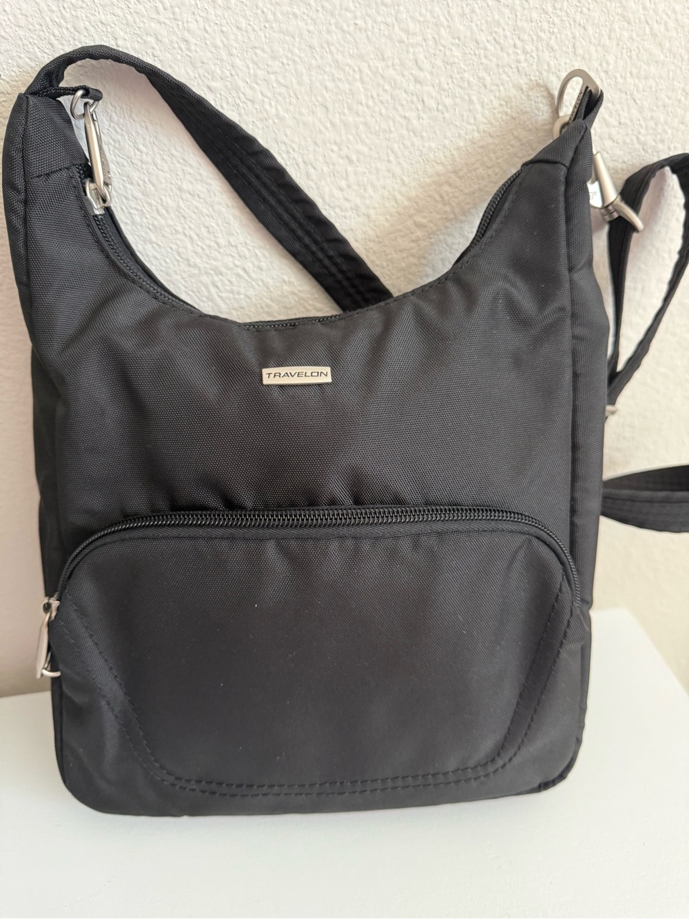 Travelon Black Crossbody Shoulder Bag